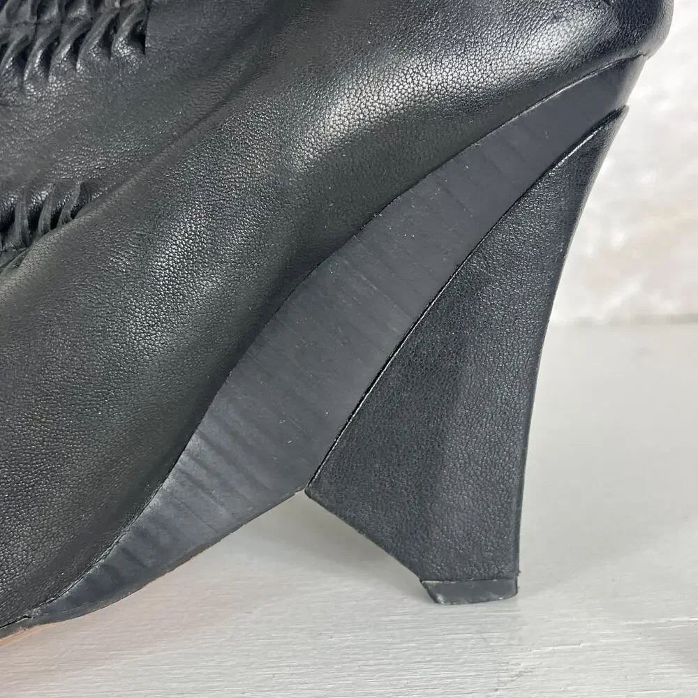 Sam Edelman Krosby Black Leather Cut-Out Ankle Bootie Heels Women's Size 11M